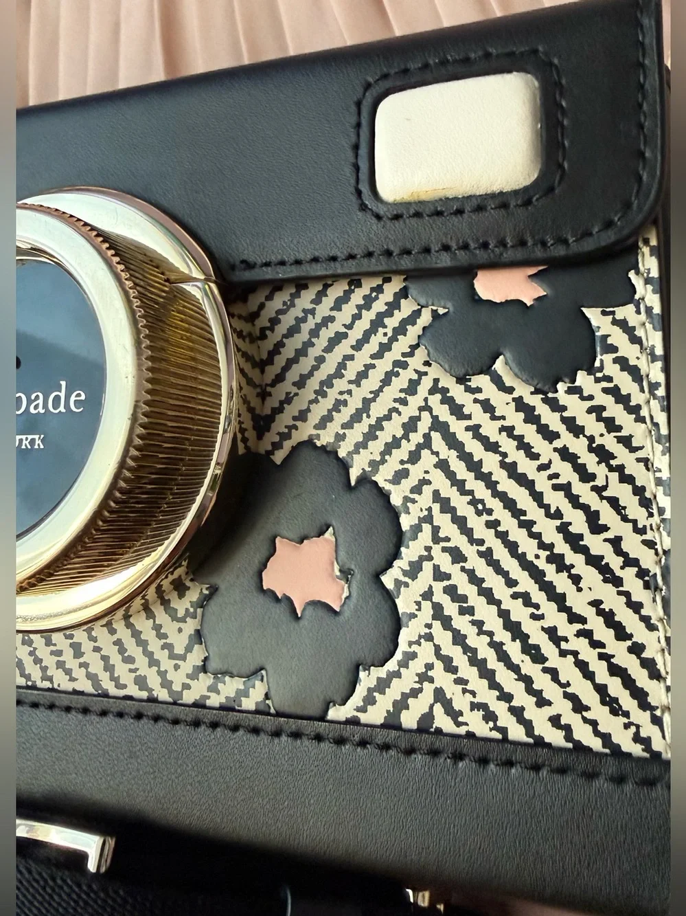 Kate Spade Oh Snap Camera Crossbody Bag
